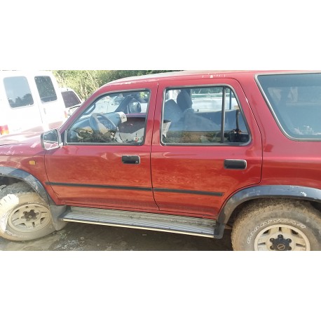 TOYOTA 4 RUNNER